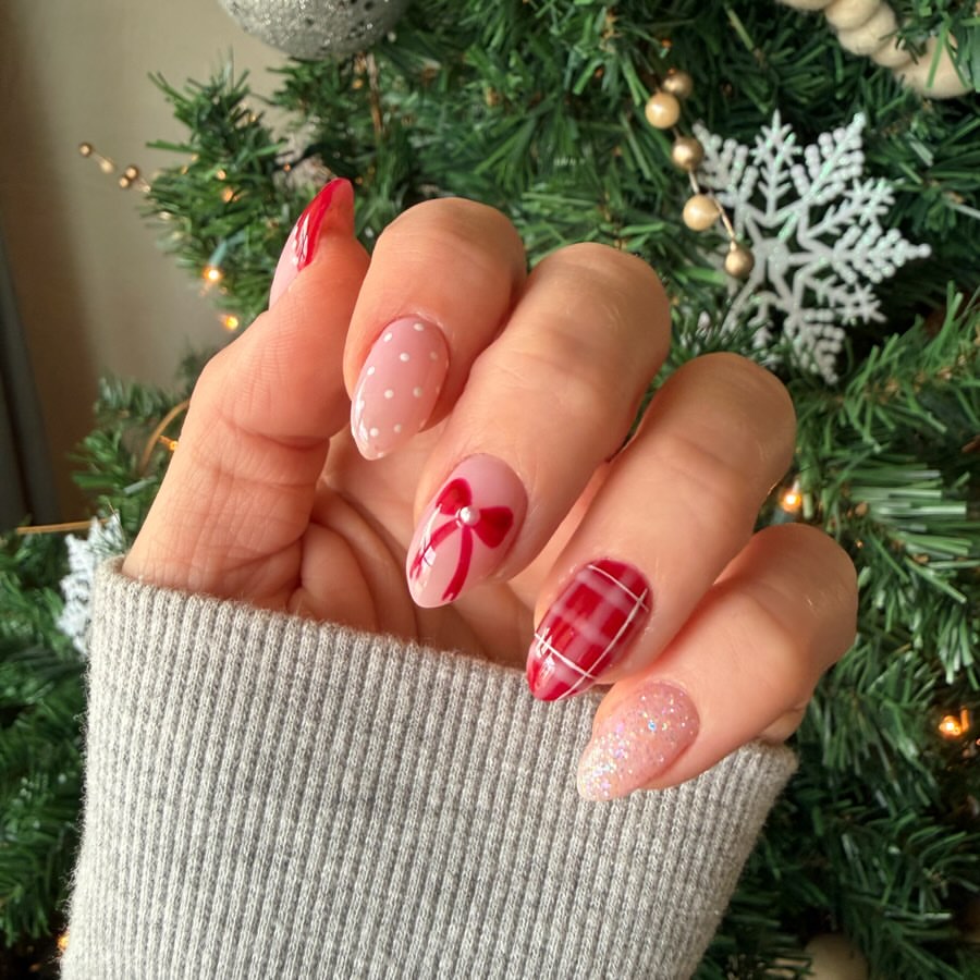 Festive Red Plaid & Bow Christmas Nails