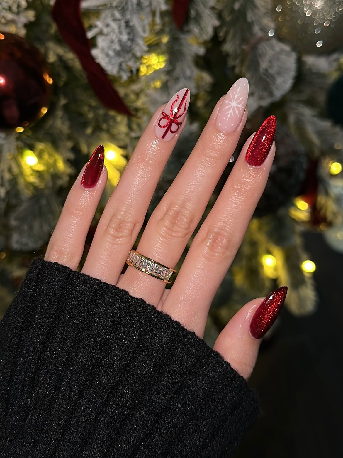 Festive Sparkle Christmas Nail Art