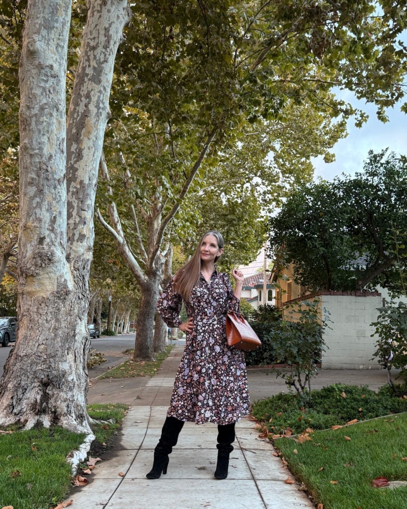 Brown Base Midi Dress With Suede Boots Brown Base Midi Dress With Suede Boots — Floral Dress