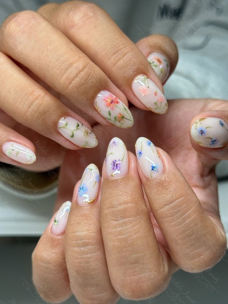Tiny Watercolor Florals Milky White Oval Nails Tiny Watercolor Florals Milky White Oval Nails — Floral Nails
