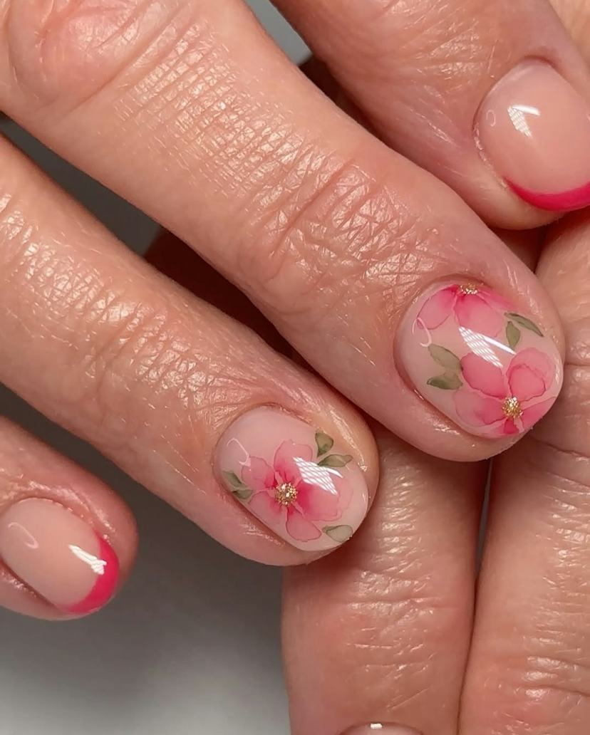 Short Oval Nude Watercolor Pink Flowers Short Oval Nude Watercolor Pink Flowers — Flower Nails