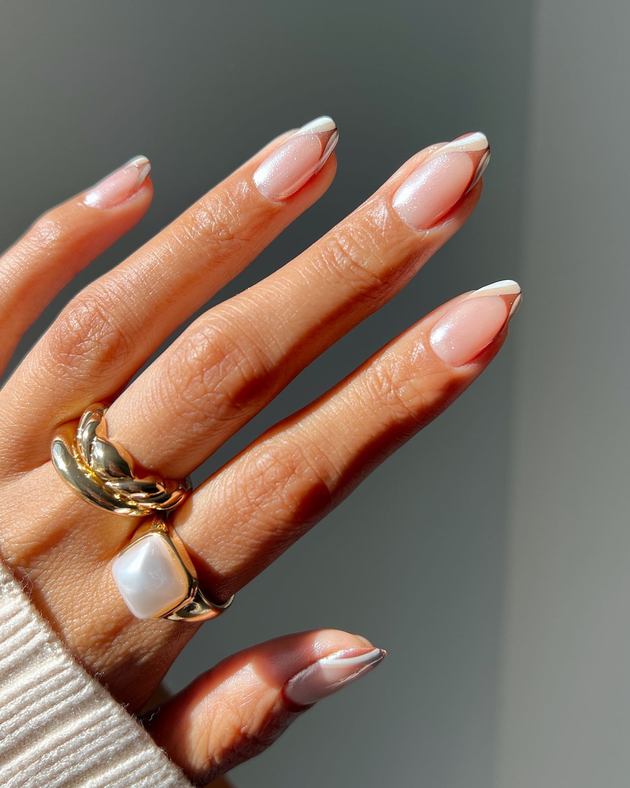 Shimmery Pink French Almond Nails Silver Line Shimmery Pink French Almond Nails Silver Line — Formal Nails