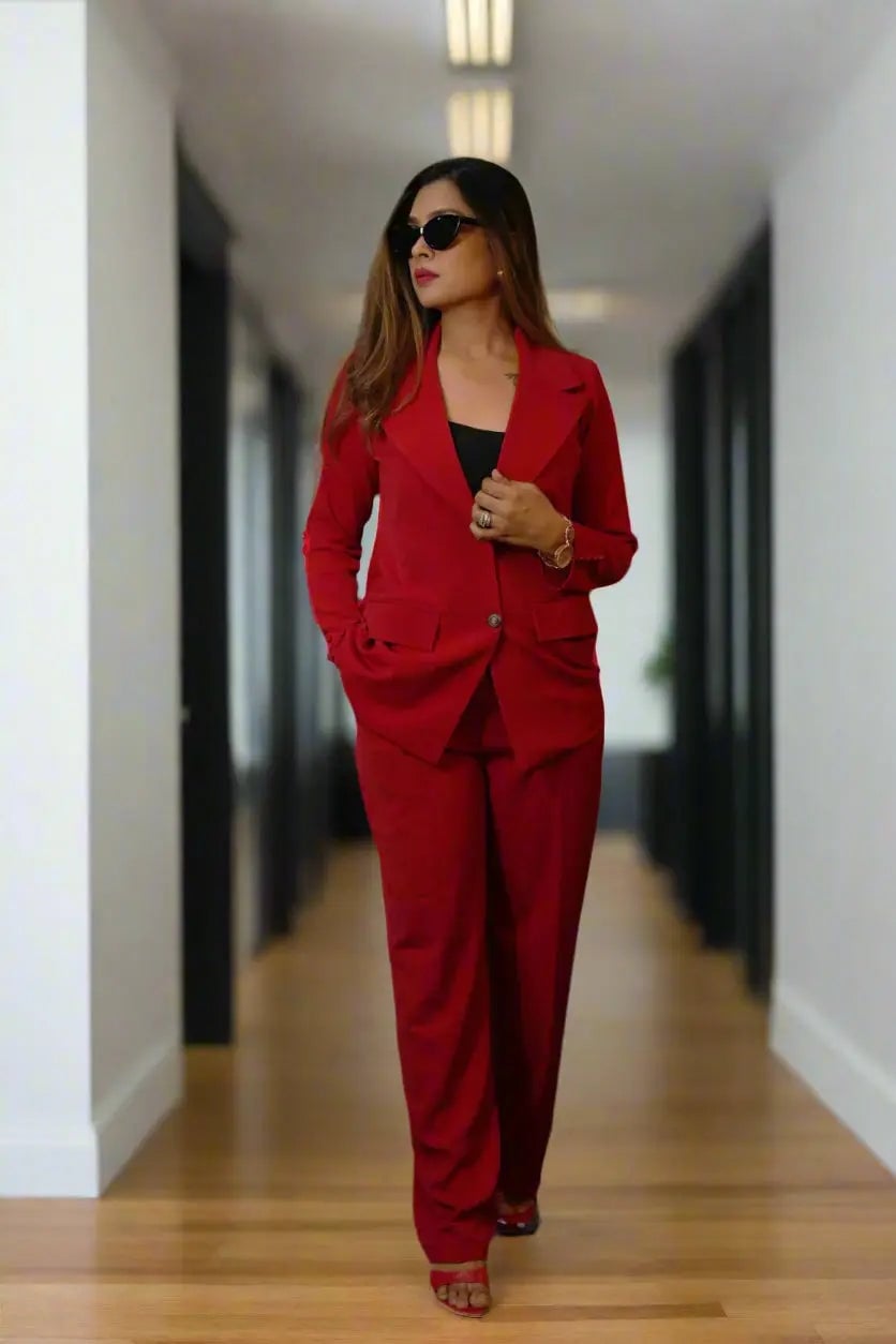 Monochromatic blue-gray tailored suit with wide-leg trousers Monochromatic blue-gray tailored suit with wide-leg trousers — Formal Style