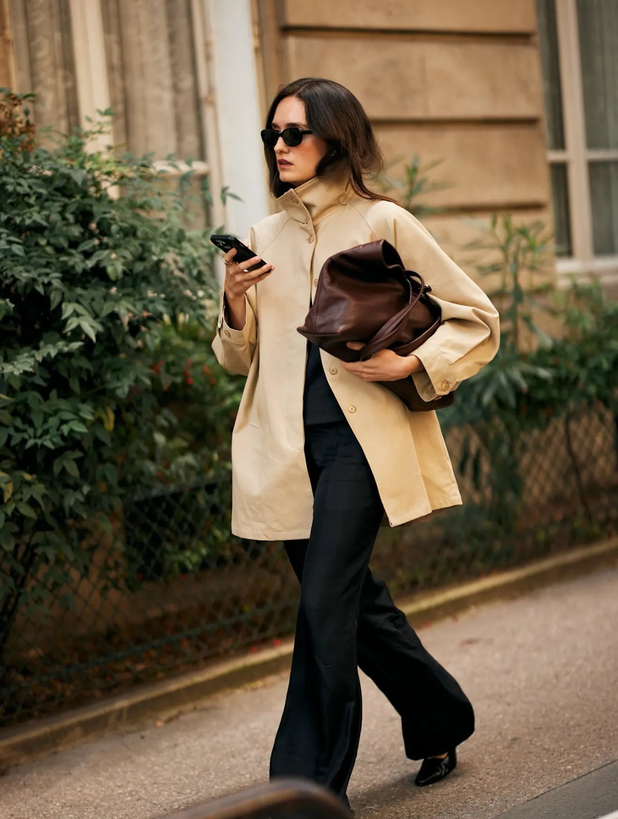 Cropped Black Waistcoat With Wide Leg Trousers Cropped Black Waistcoat With Wide Leg Trousers — French Outfits