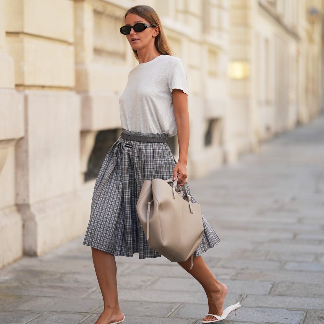 Gray T-shirt With Plaid Midi Skirt Gray T-shirt With Plaid Midi Skirt — French Outfits
