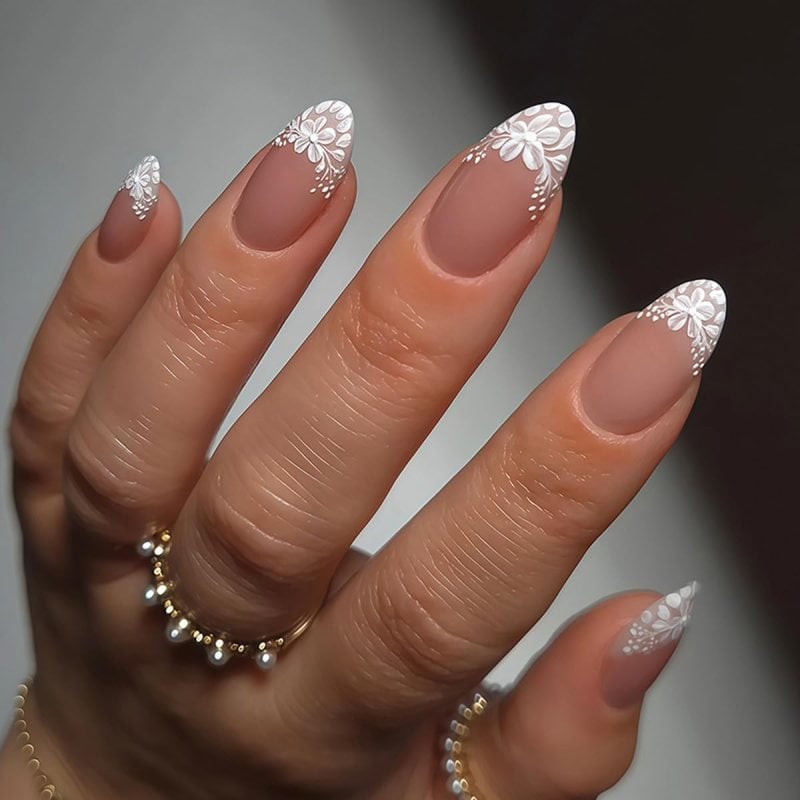 Medium Almond White Floral French Tips, Everyday Version Medium Almond White Floral French Tips, Everyday Version — French Tip Nails