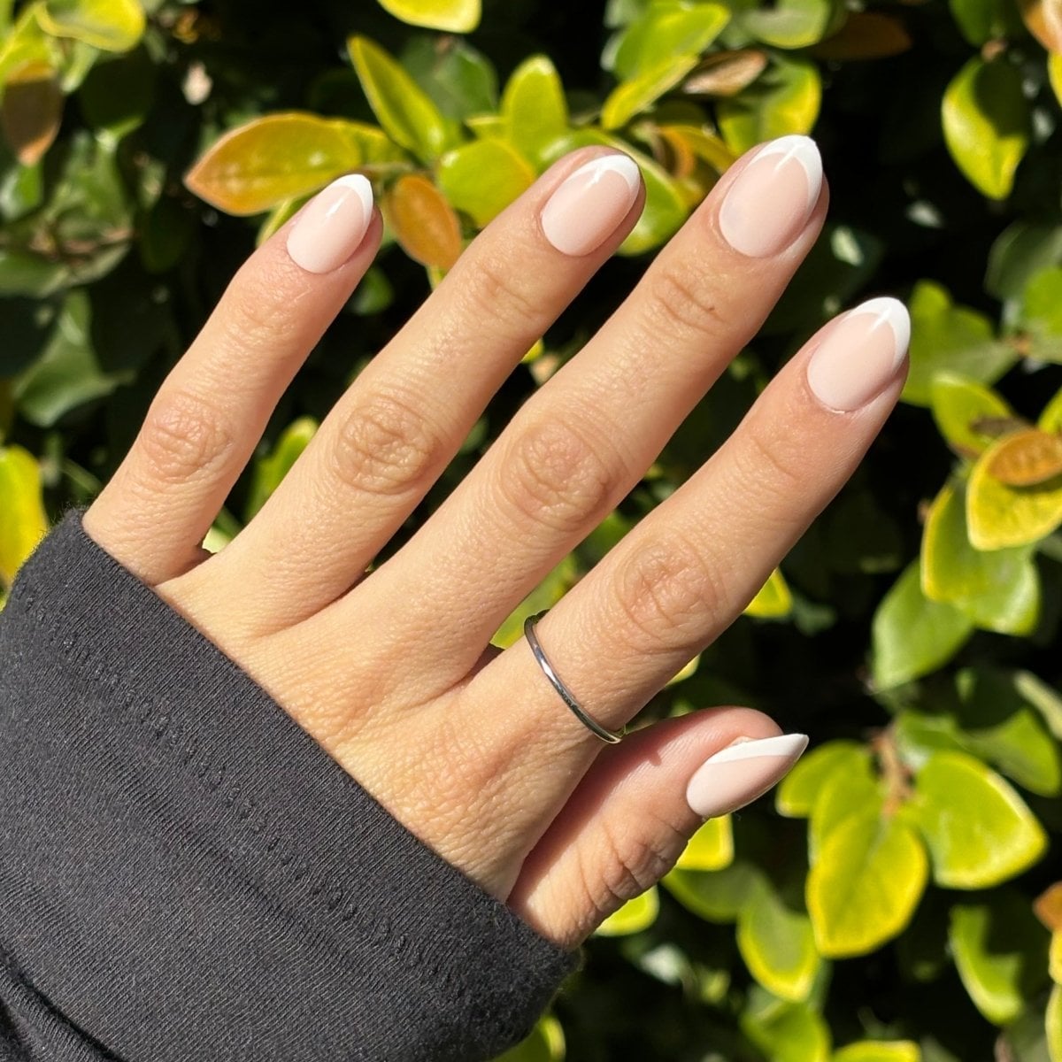 Short Oval Nude Base Classic French Tips Short Oval Nude Base Classic French Tips — French Tip Nails