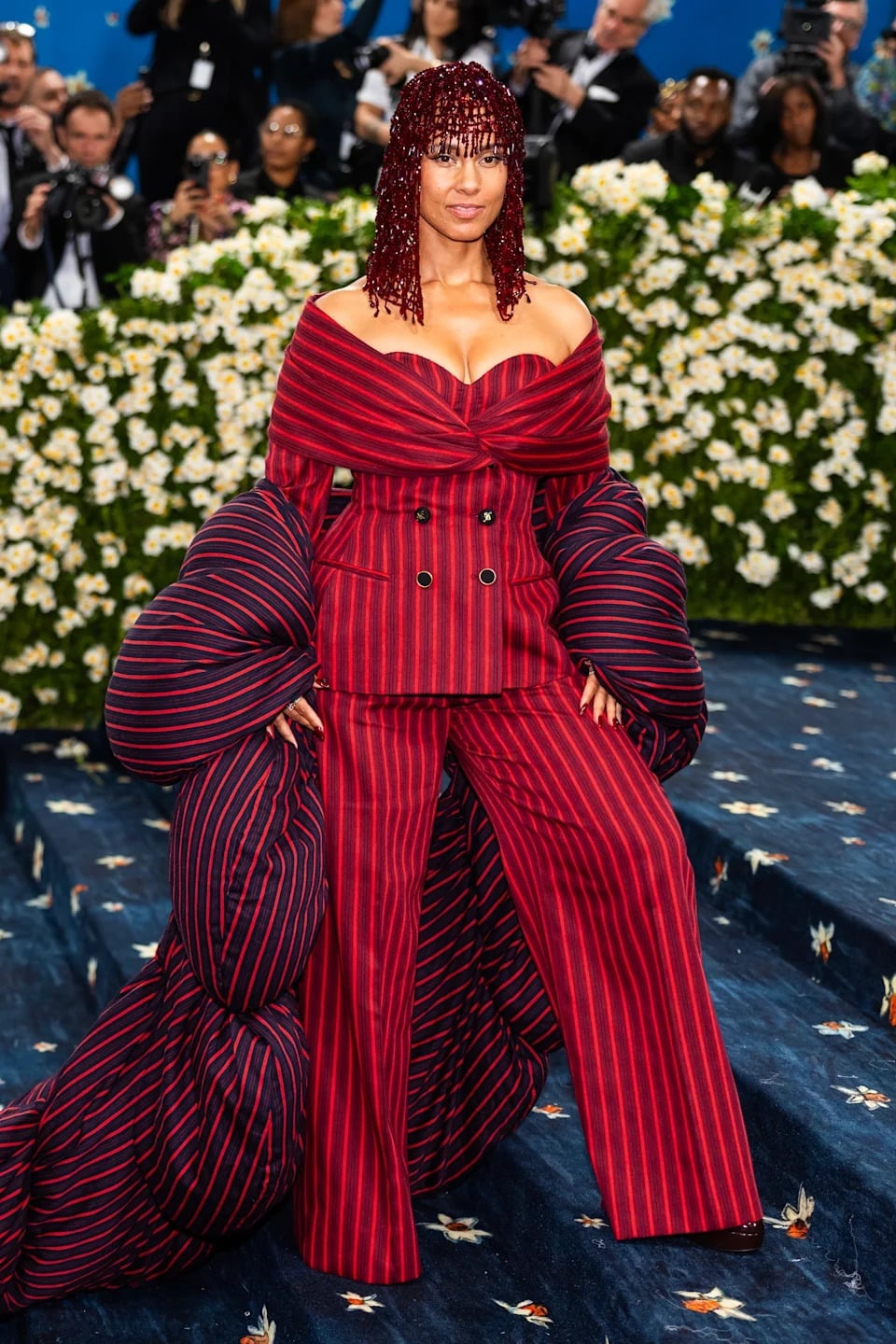 Red And Navy Striped Suit With Voluminous Sleeves Red And Navy Striped Suit With Voluminous Sleeves — Gala Outfits