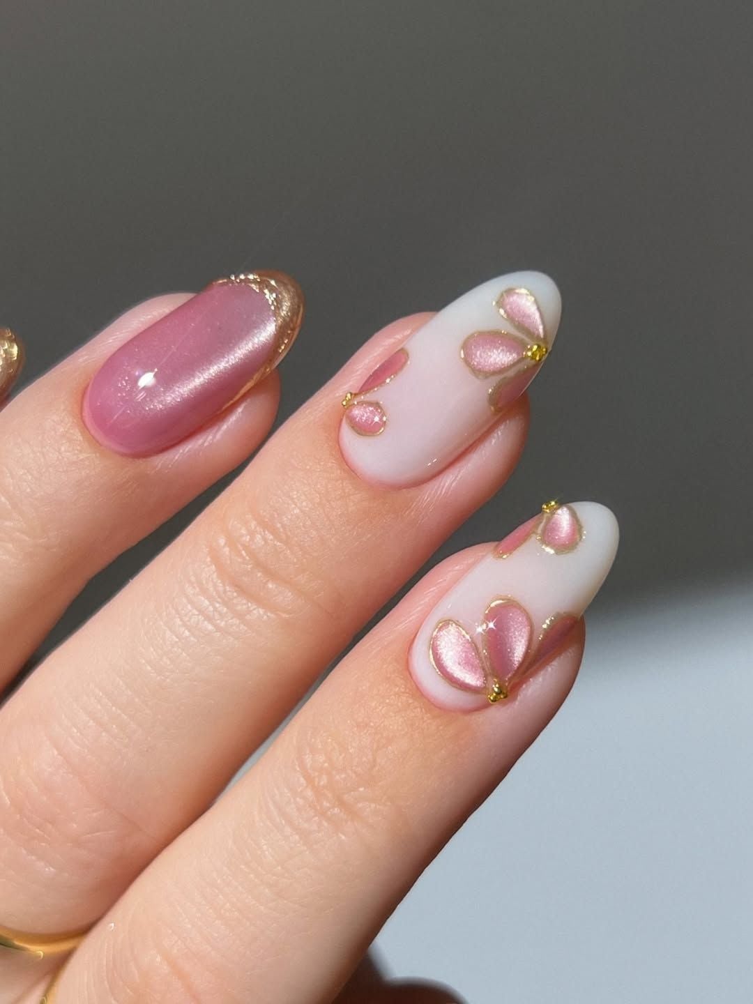 Medium Almond Metallic Floral Petal Nails Medium Almond Metallic Floral Petal Nails — Gel Nail Art
