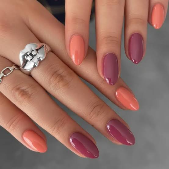 Peach Muted Plum Glossy Short Oval Nails Peach Muted Plum Glossy Short Oval Nails — Gel Nails Colors