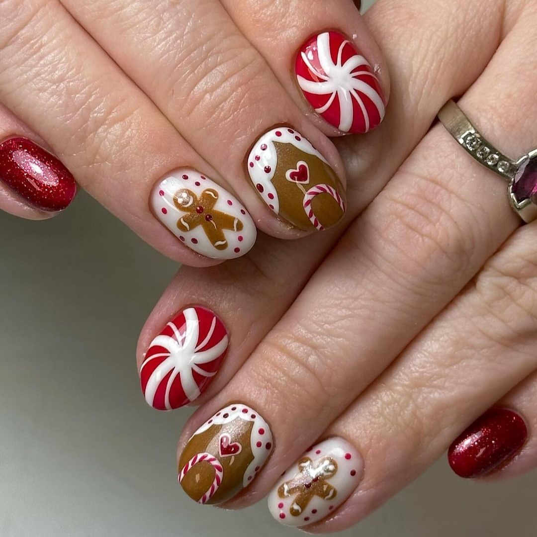 Gingerbread Man Peppermint Christmas Nails