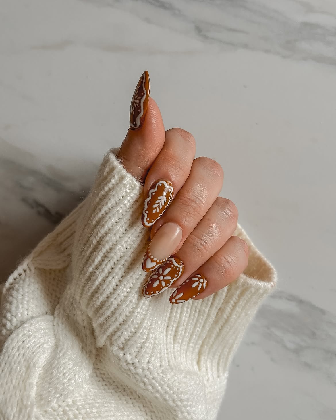 Gingerbread Manicure with White Icing Art