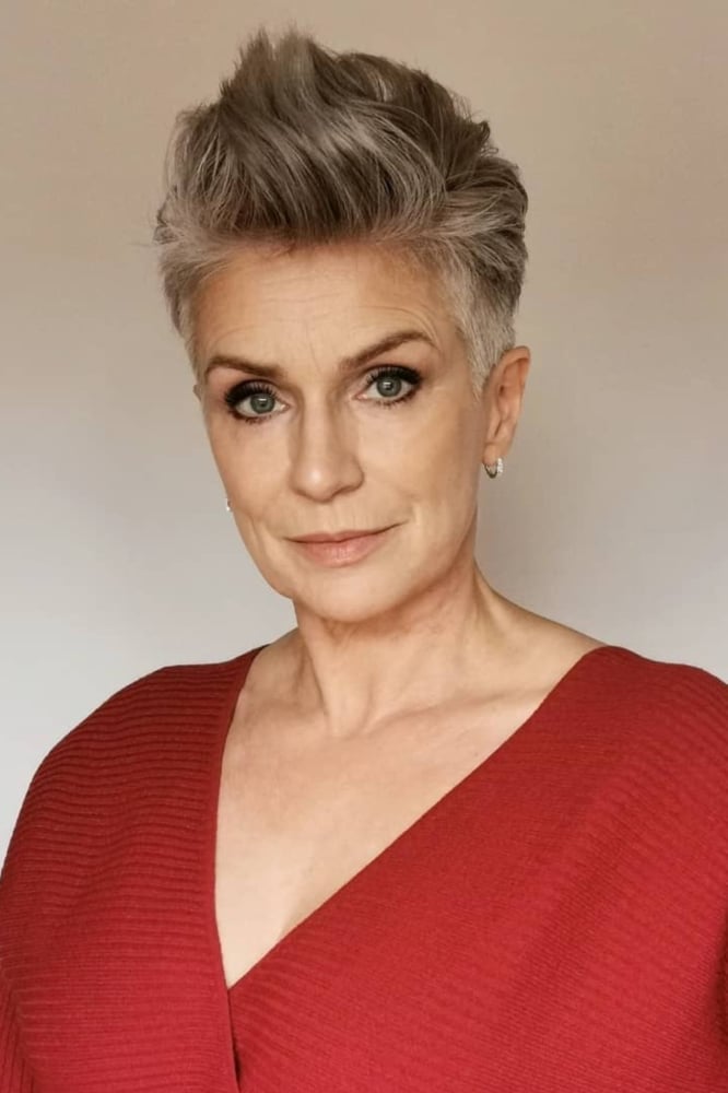 Natural Gray Pixie With Textured Volume Natural Gray Pixie With Textured Volume — Girl Pixie