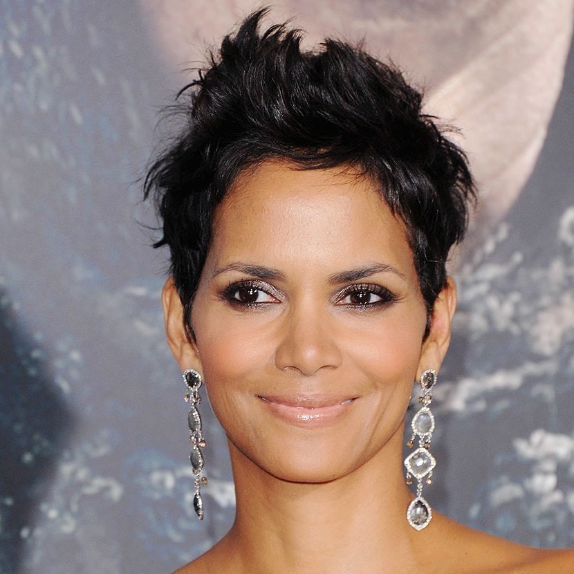 Black Pixie With Spiky Textured Volume Black Pixie With Spiky Textured Volume — Girl Pixie