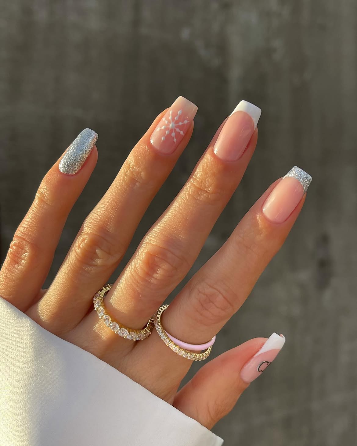 Glitter French Tip Snowflake Accent Nails