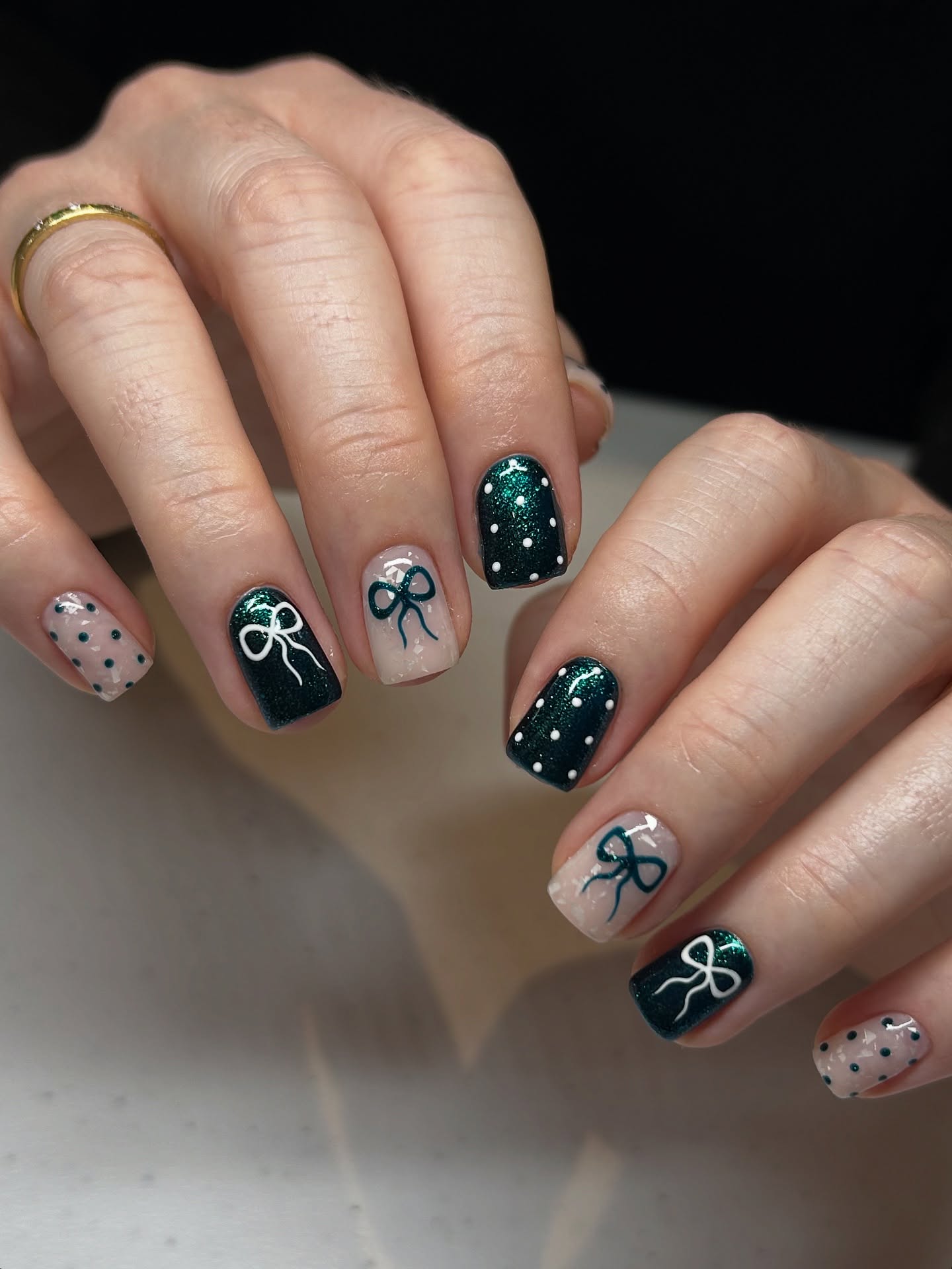 Glittering Forest Green Bow and Dot Nails