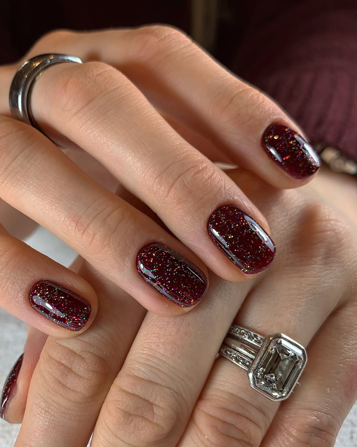 Glossy Burgundy Glitter Short Squoval Winter Nails
