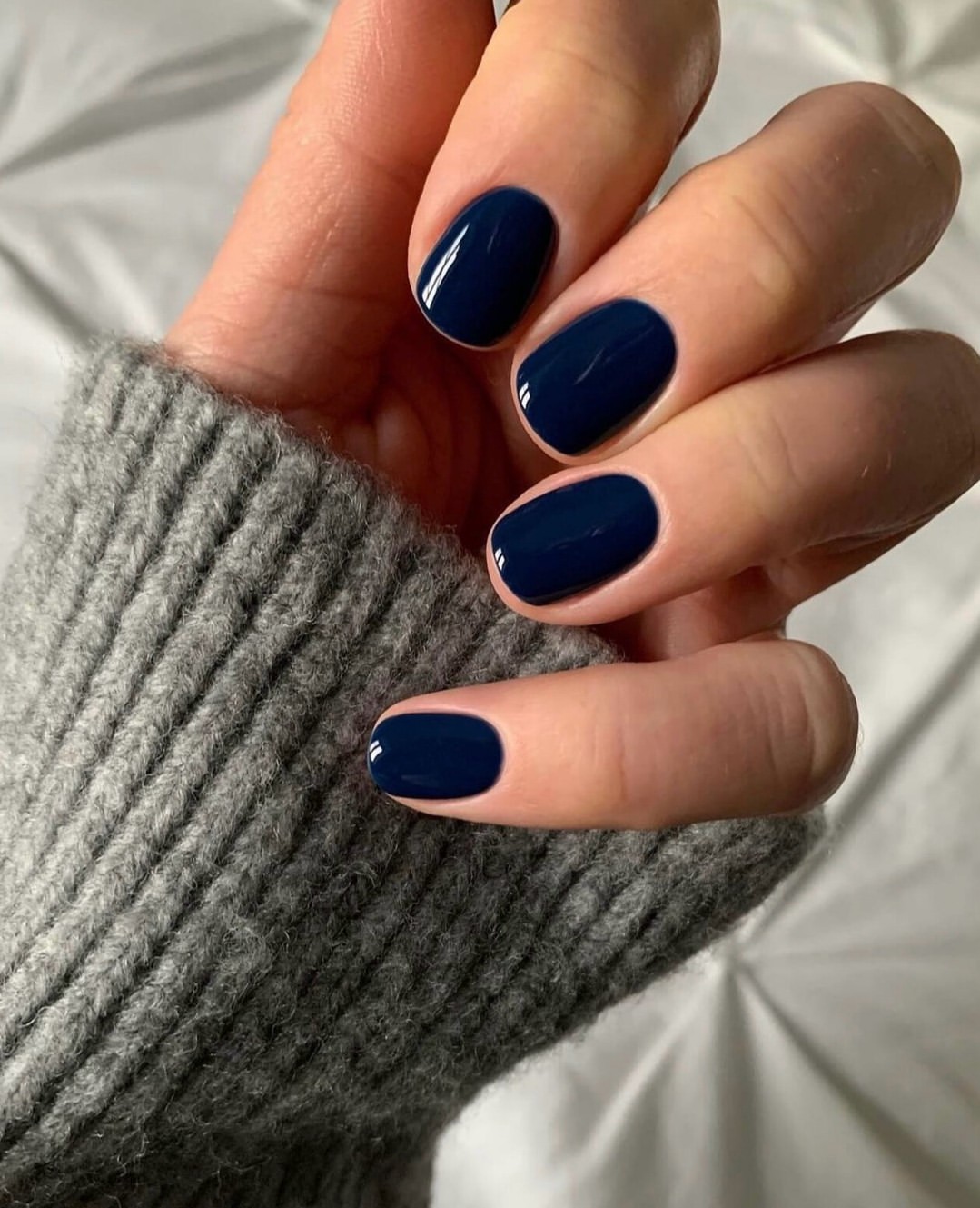 Glossy Deep Navy Blue Oval Nails