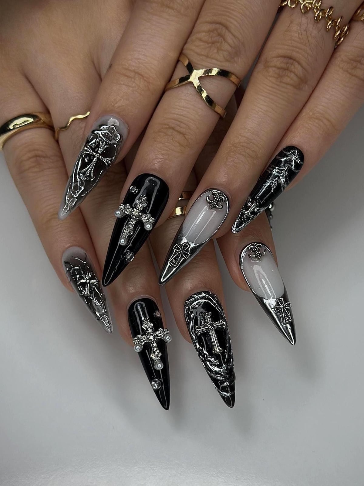 Black and White Stiletto Nails with 3D Silver Crosses Black and White Stiletto Nails with 3D Silver Crosses — Gothic Nails