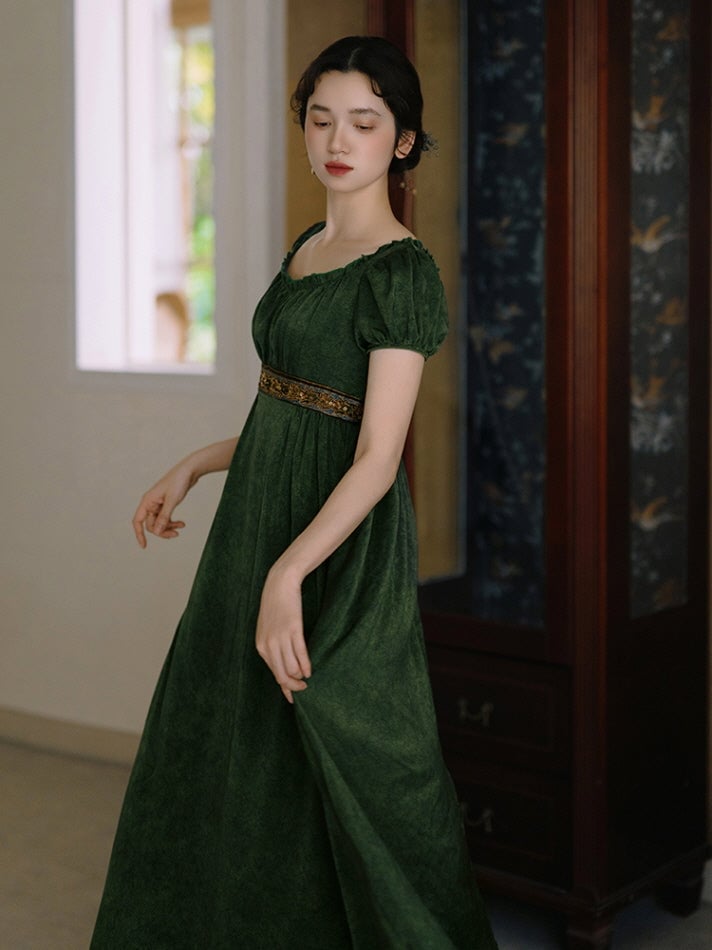 Dark Green Empire Waist Maxi Dress With Gold Belt Dark Green Empire Waist Maxi Dress With Gold Belt — Green Dress Outfit