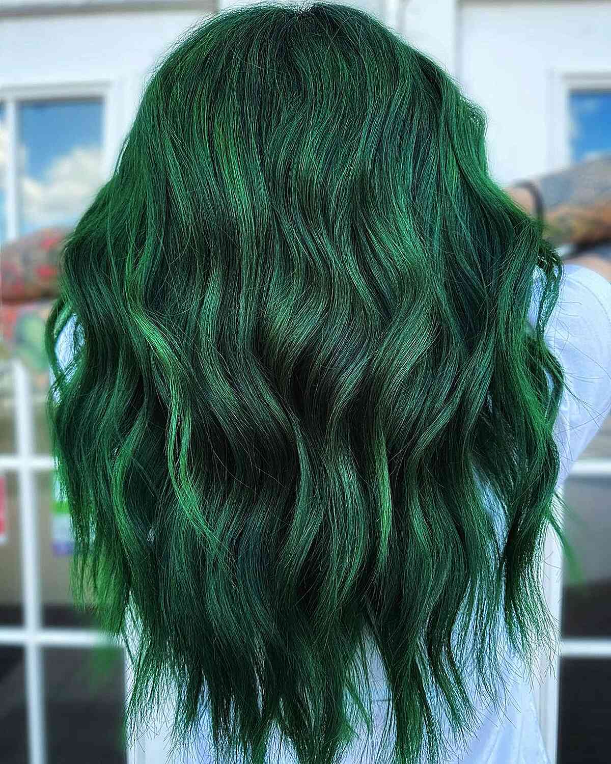 Deep Green Layered Mid-Back Hair Deep Green Layered Mid-Back Hair — Green Hair
