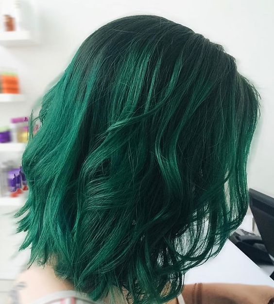 Dark Green to Emerald Green Ombre Lob Dark Green to Emerald Green Ombre Lob — Green Hair