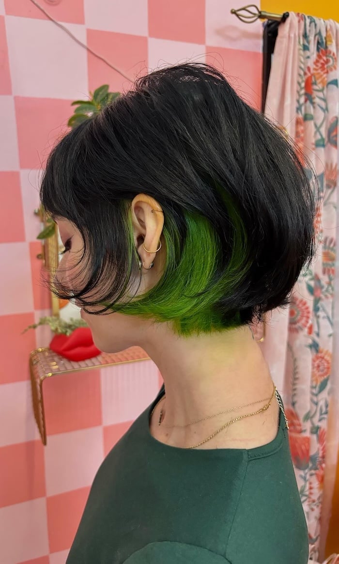 Black Bob With Neon Green Underlayer Black Bob With Neon Green Underlayer — Green Hair