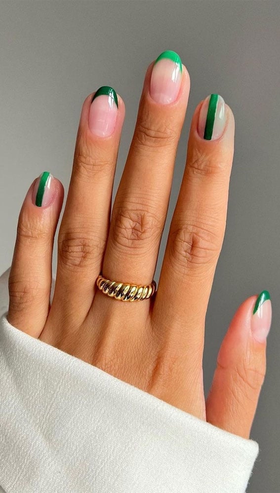 Bright Green French Tip Stripe Medium Almond Nails Bright Green French Tip Stripe Medium Almond Nails — Green Nails