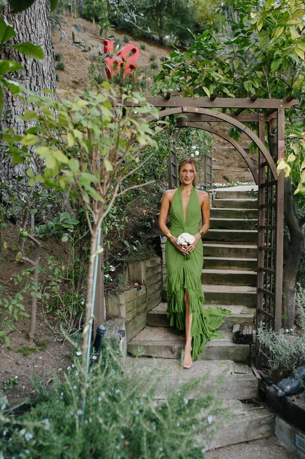 Vibrant green halter neck dress with fringe skirt Vibrant green halter neck dress with fringe skirt — Green Outfits