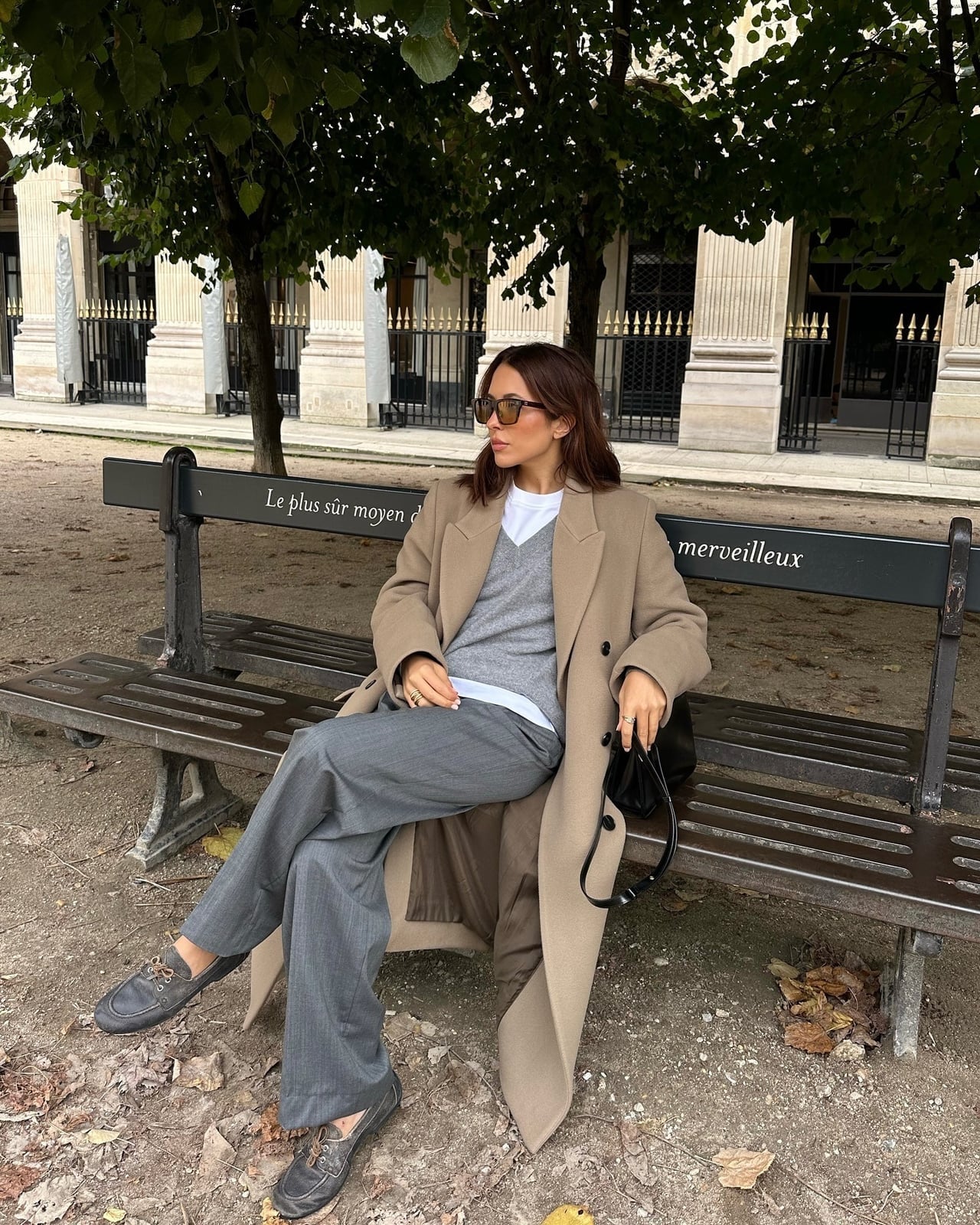 Relaxed Gray Trousers With Camel Coat Relaxed Gray Trousers With Camel Coat — Grey Pants Outfits
