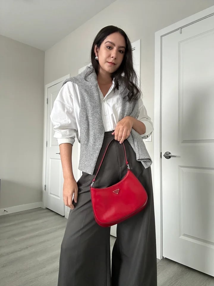 Gray Wide Leg Trousers With Sweater Vest Gray Wide Leg Trousers With Sweater Vest — Grey Pants Outfits