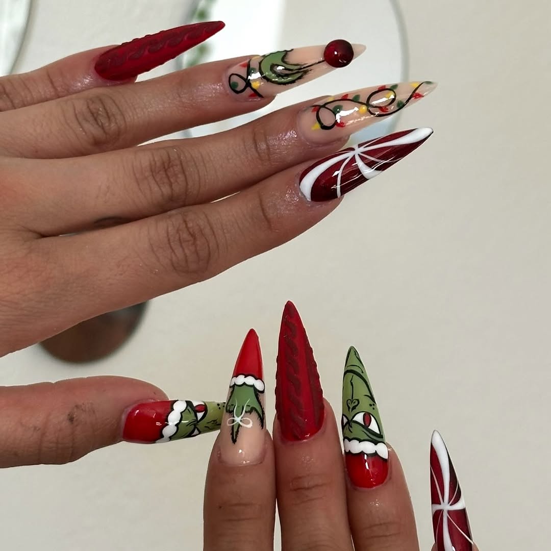 Grinch Holiday Stiletto Nail Art Designs