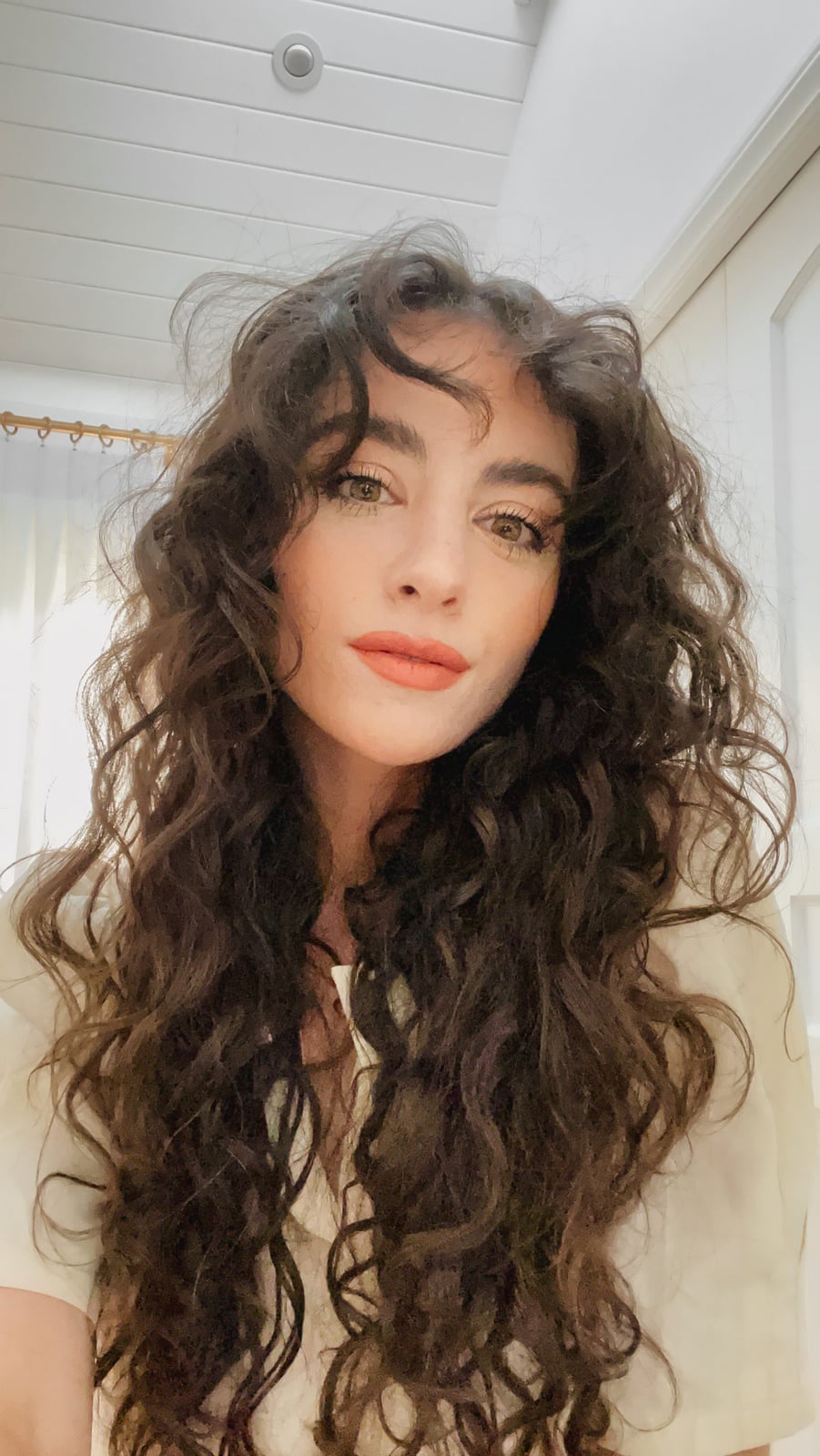 Mid-Back Wavy Hair With Curly Bangs Mid-Back Wavy Hair With Curly Bangs — Hair with Bangs