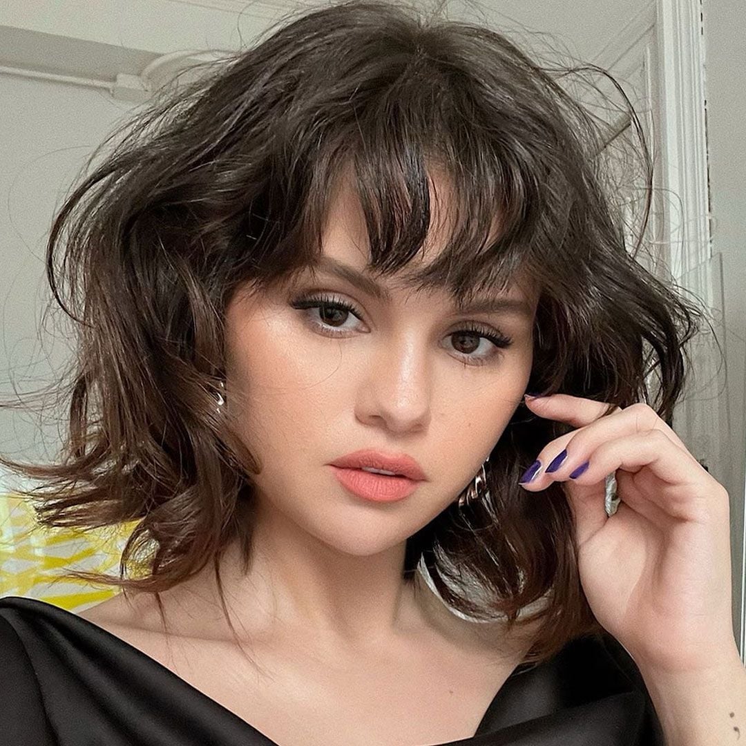Chin Length Bob With Messy Bangs, Wavy Chin Length Bob With Messy Bangs, Wavy — Hair with Bangs