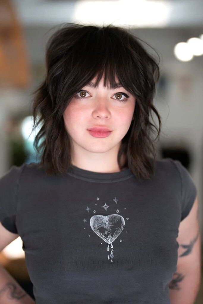 Chin Shag With Full Bangs and Textured Layers Chin Shag With Full Bangs and Textured Layers — Hairstyles for Teens