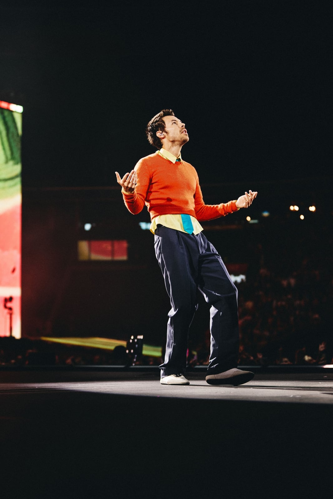 Orange Sweater Over Blue Shirt Orange Sweater Over Blue Shirt — Harry Styles Outfits