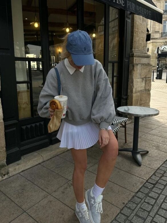 Gray Sweatshirt Over White Collared Shirt And Pleated Mini Skirt Gray Sweatshirt Over White Collared Shirt And Pleated Mini Skirt — High School Outfits