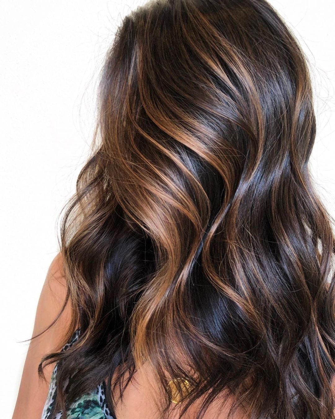 Mid-Back Dark Brown With Caramel And Blonde Highlights, Close-Up Take Mid-Back Dark Brown With Caramel And Blonde Highlights, Close-Up Take — Highlights on Brown Hair