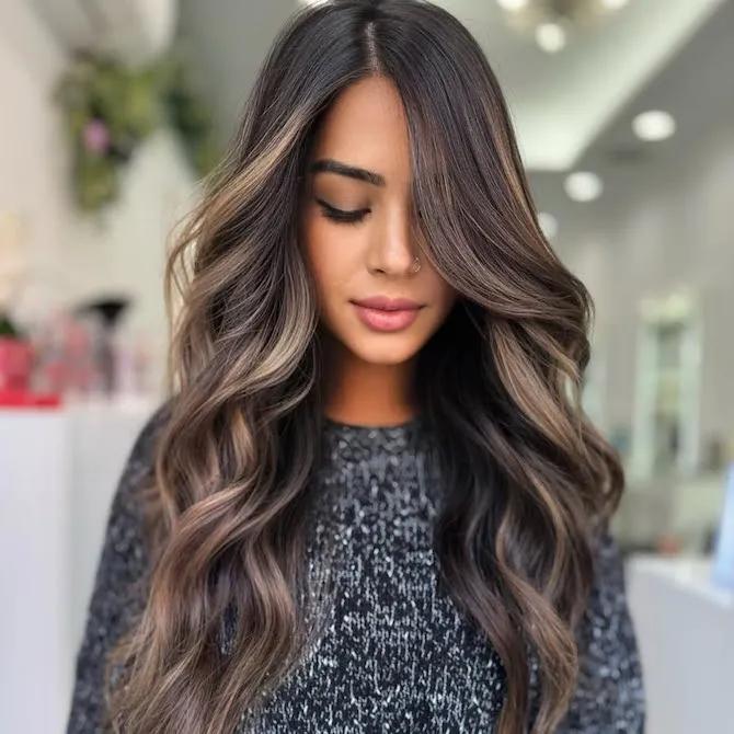 Mid-Back Dark Brown With Face-Framing Blonde Highlights Mid-Back Dark Brown With Face-Framing Blonde Highlights — Highlights on Brown Hair