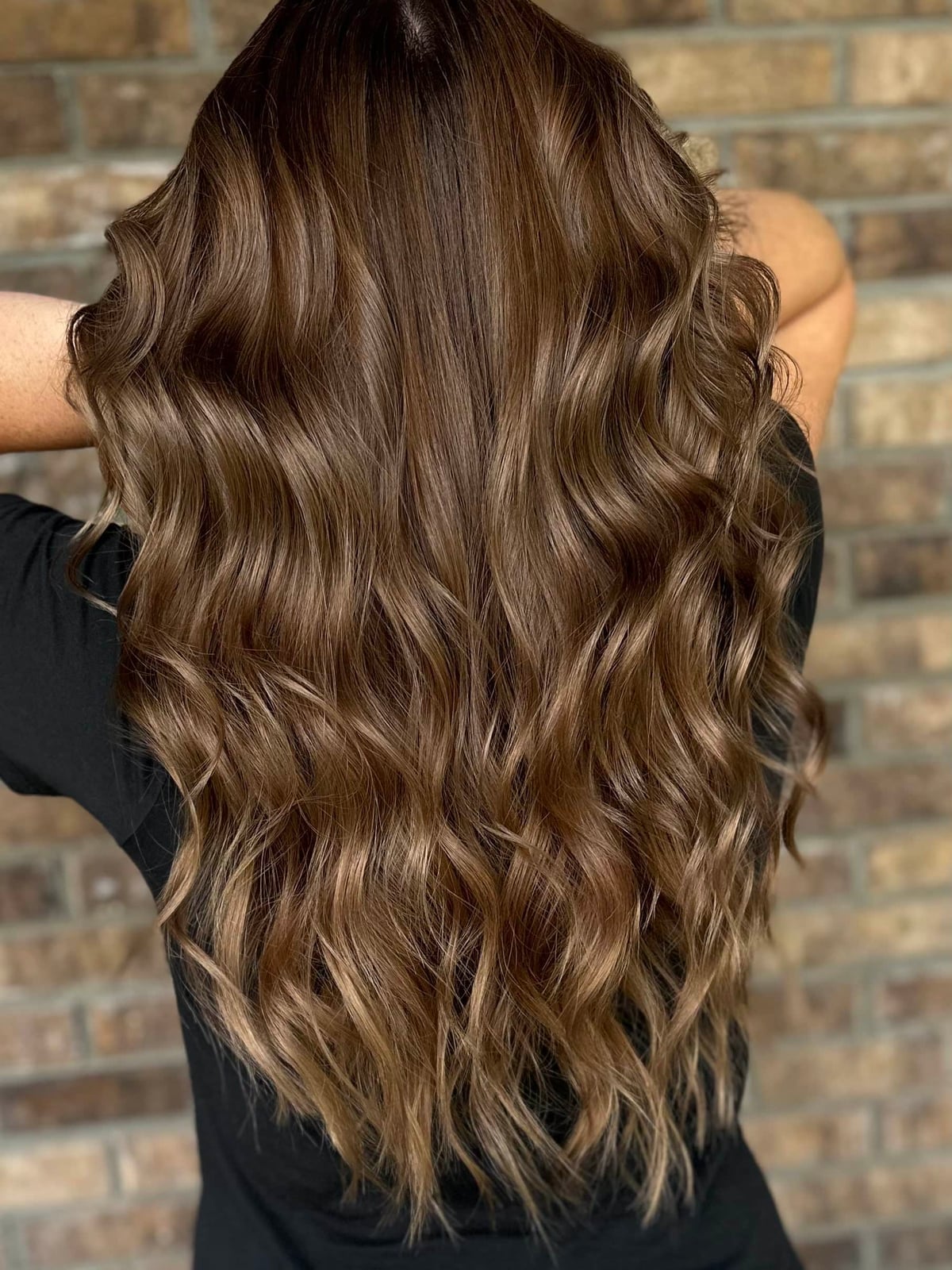 Mid-Back Dark Brown With Ash Blonde Highlights Mid-Back Dark Brown With Ash Blonde Highlights — Highlights on Dark Hair