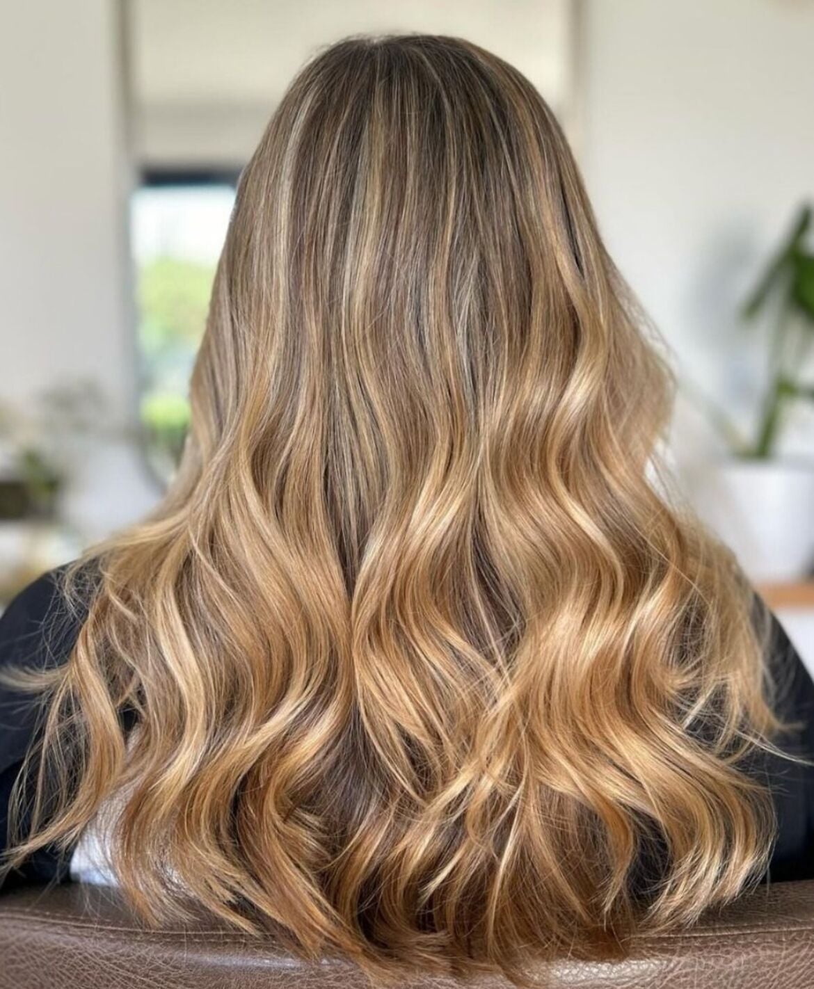 Mid-Back Honey Blonde Balayage Mid-Back Honey Blonde Balayage