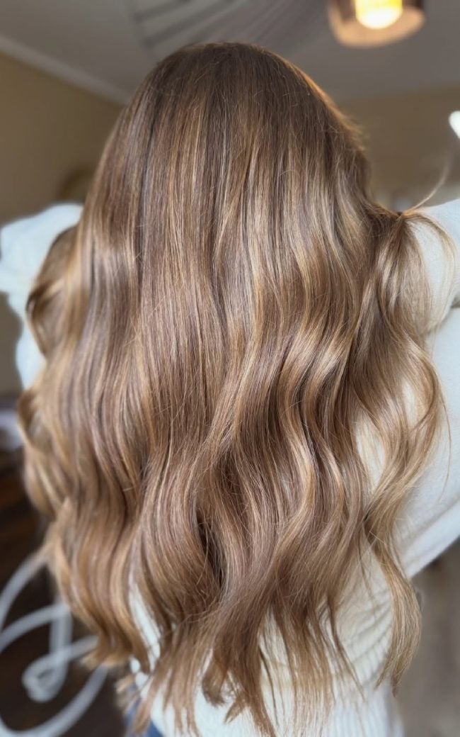Mid-Back Caramel Beige With Honey Highlights Mid-Back Caramel Beige With Honey Highlights — Honey Blonde Balayage
