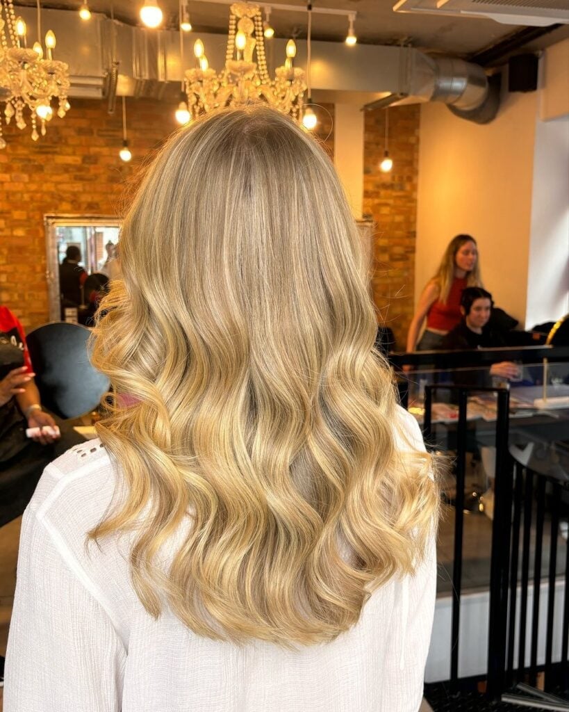 Mid-Back Layers With Dimensional Color Mid-Back Layers With Dimensional Color — Honey Blonde Balayage