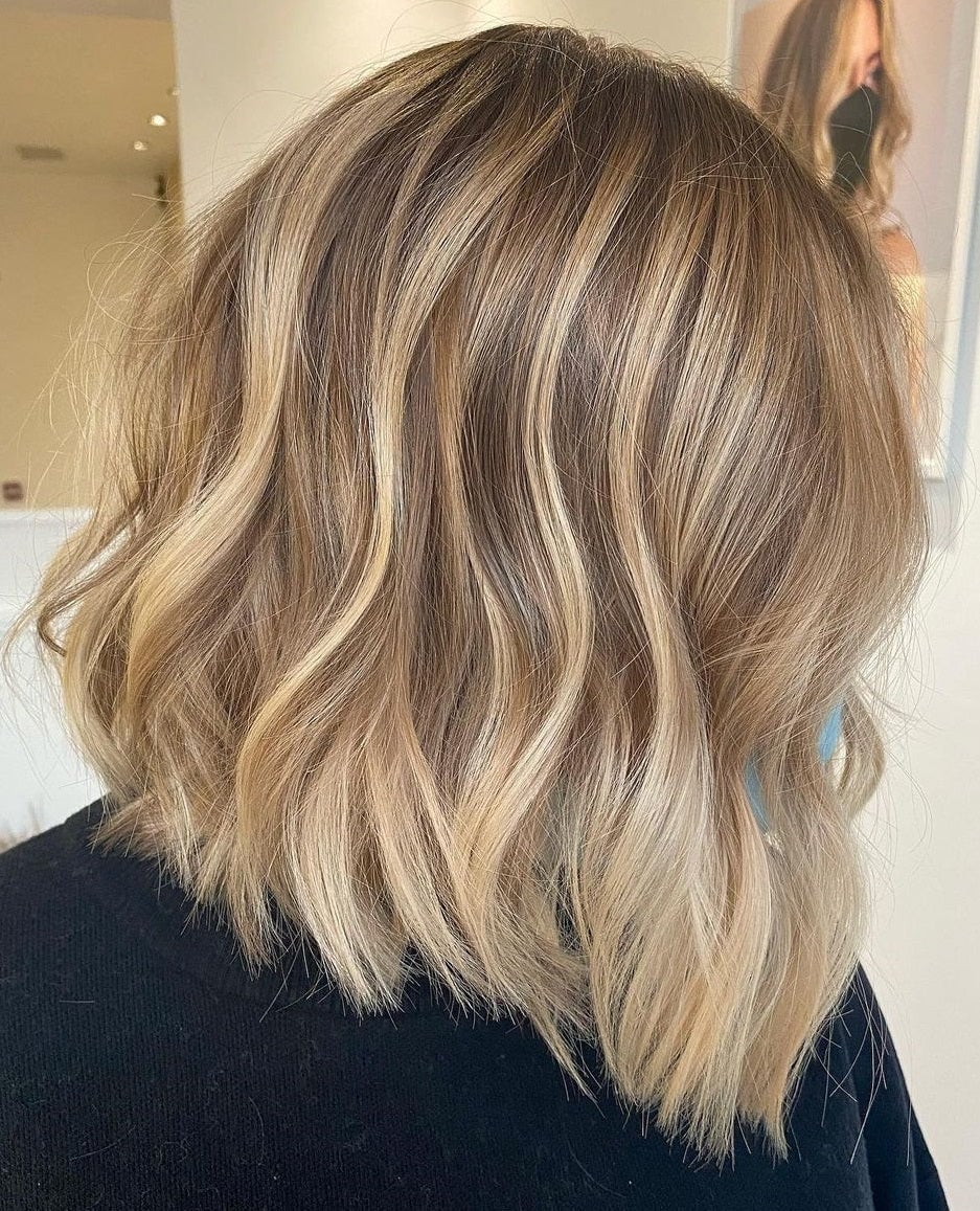 Ultra-Long Hair With Golden Honey Balayage, Close-Up Take Ultra-Long Hair With Golden Honey Balayage, Close-Up Take — Honey Blonde Balayage