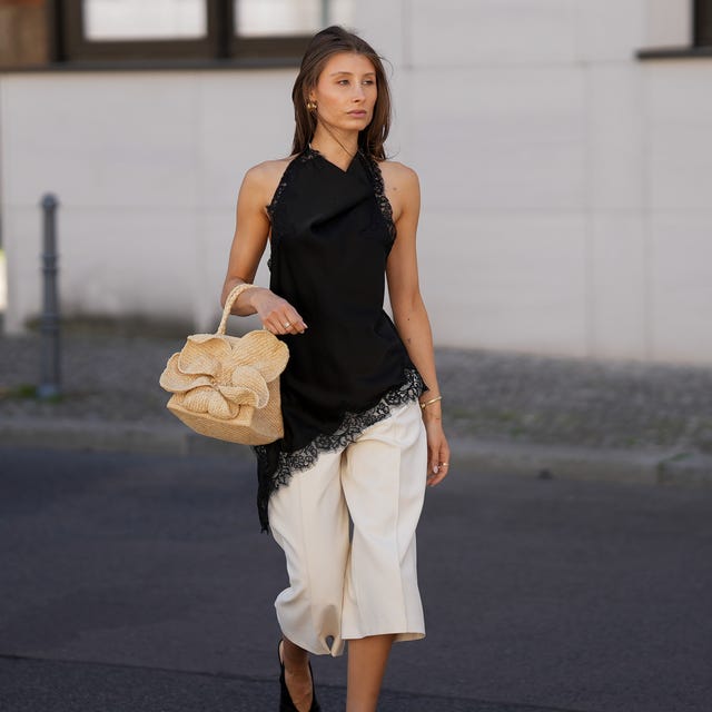 Asymmetrical halter top with cream culottes for evening Asymmetrical halter top with cream culottes for evening — Hot Weather Outfits