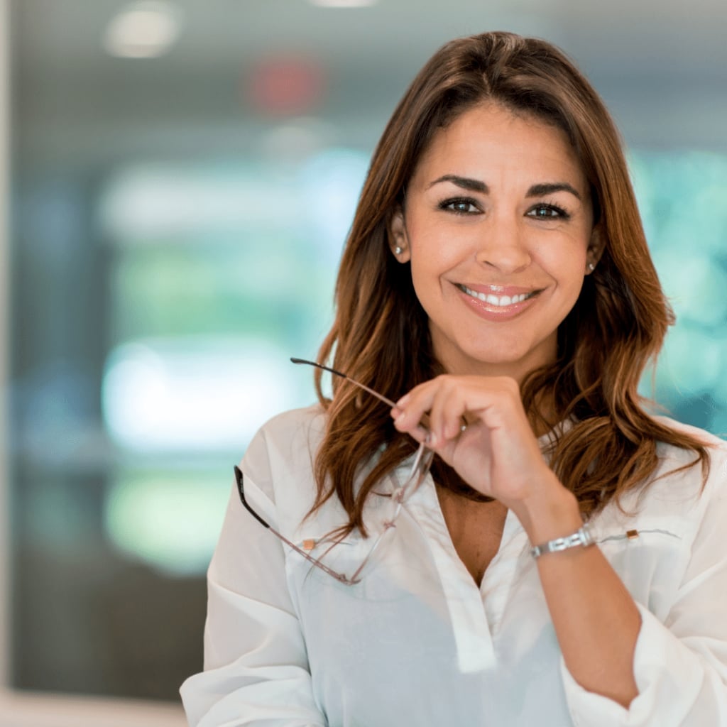 Crisp white button-up shirt for business casual Crisp white button-up shirt for business casual — Interview Outfits