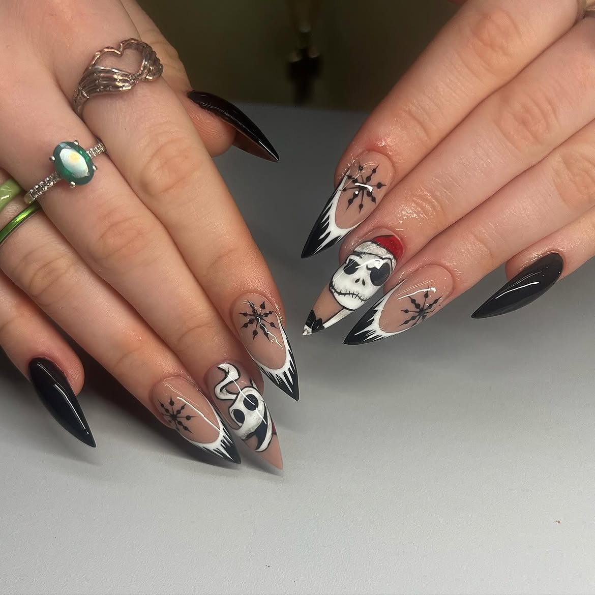 Jack Skellington Christmas Nightmare French Tips