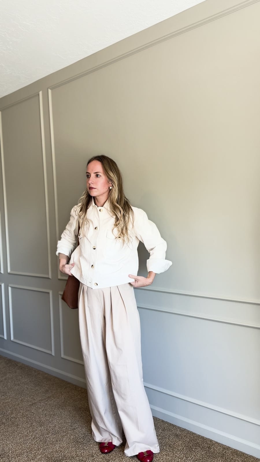 Cream jacket with matching wide-leg trousers Cream jacket with matching wide-leg trousers — Jacket Outfits