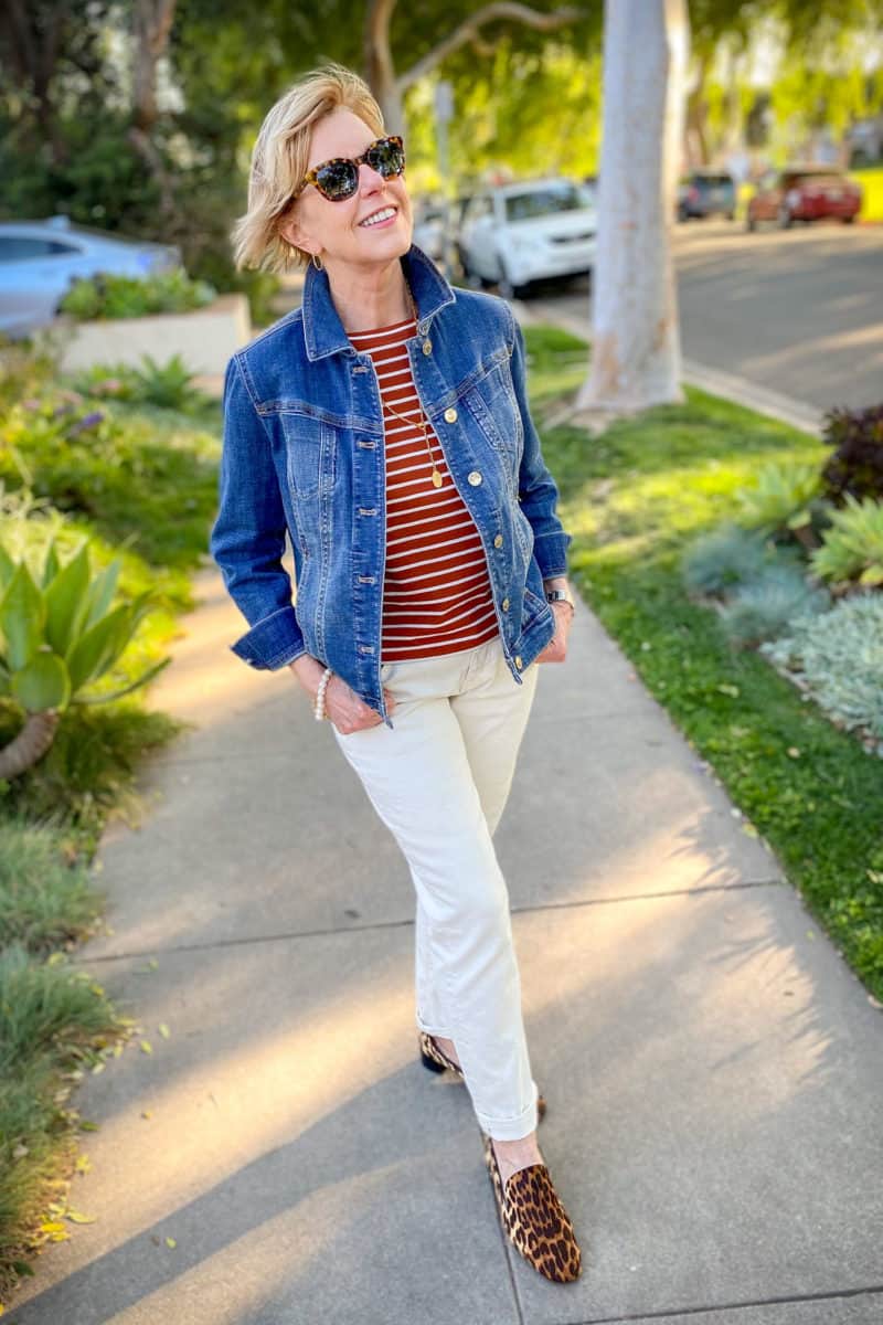 Classic Denim Jacket With Striped Shirt Classic Denim Jacket With Striped Shirt — Jean Jacket Outfits