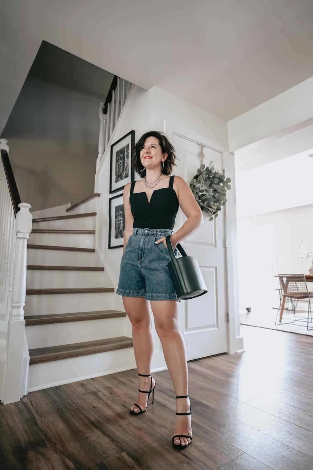 Blue denim mom shorts with a black square neck top Blue denim mom shorts with a black square neck top — Jean Shorts Outfits